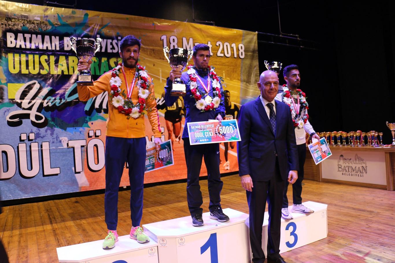 İkinci Uluslararası Yarı Maratonu yapıldı İkinci Uluslararası Yarı Maratonu yapıldı